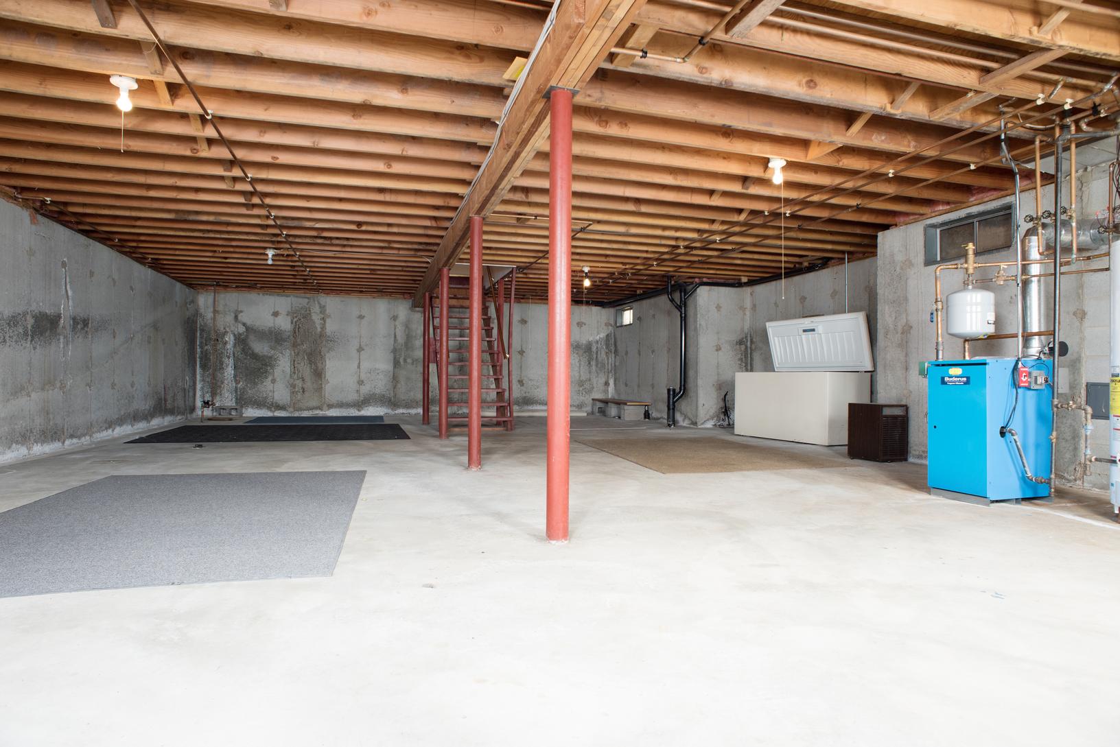 Basement before remodeling